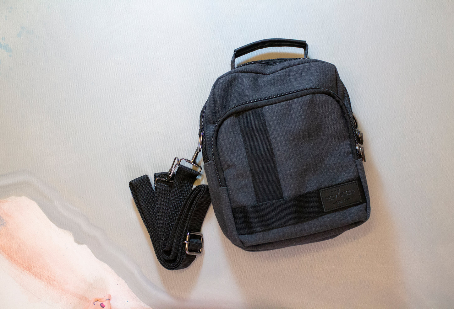 Canvas Unisex Travel Crossbody Bag Black