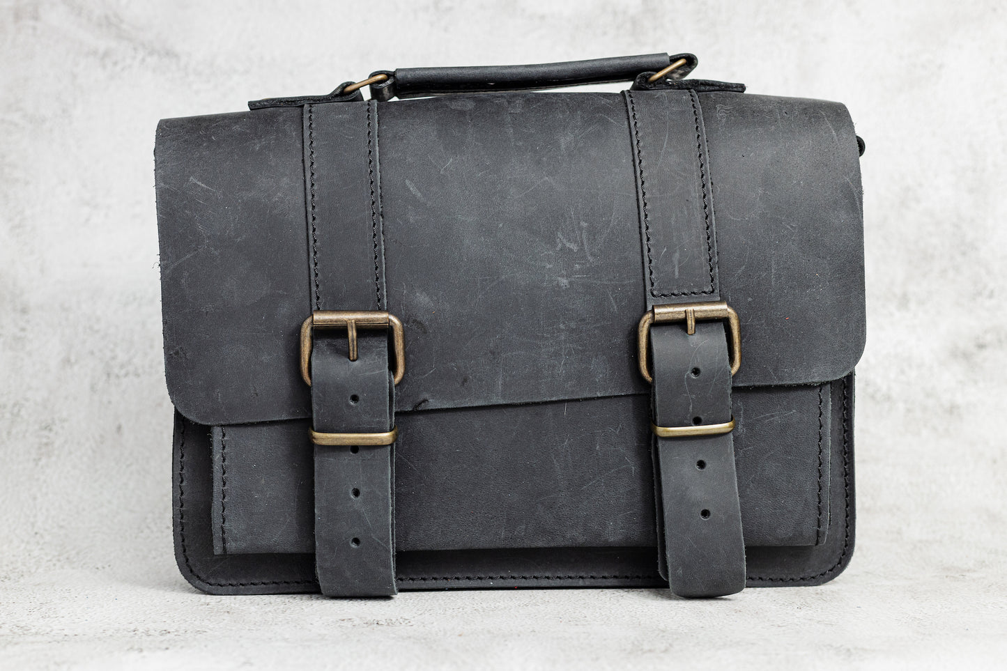 Belt Strap Crazy Horse Black Messenger Bag