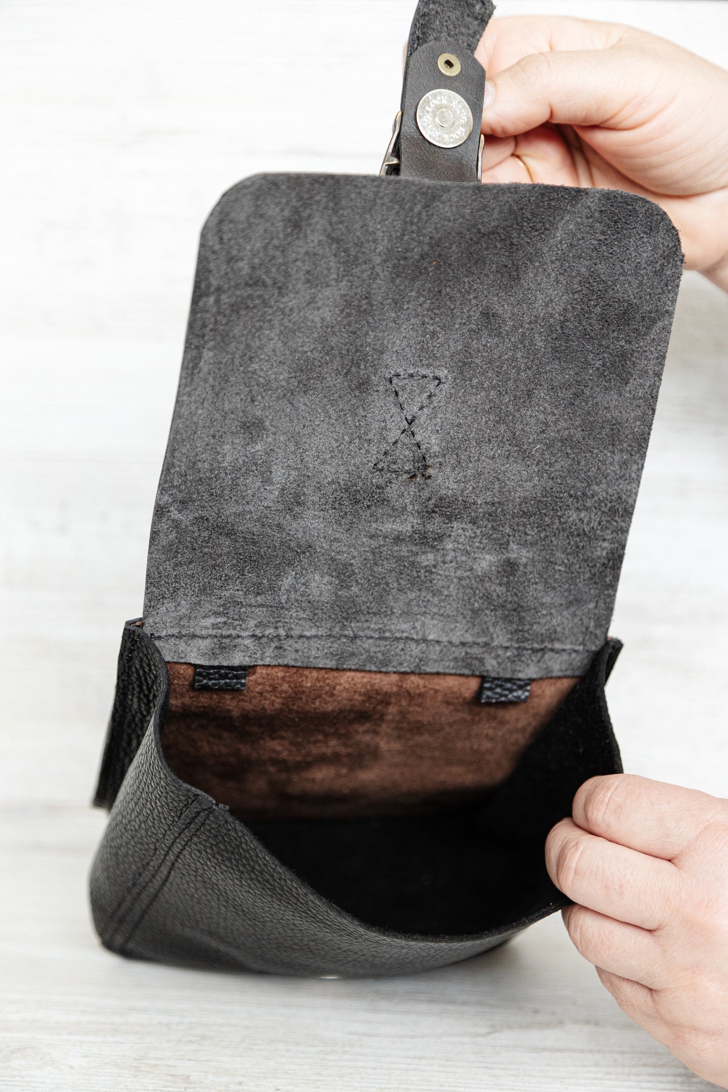 Handmade Leather Crossbody Black