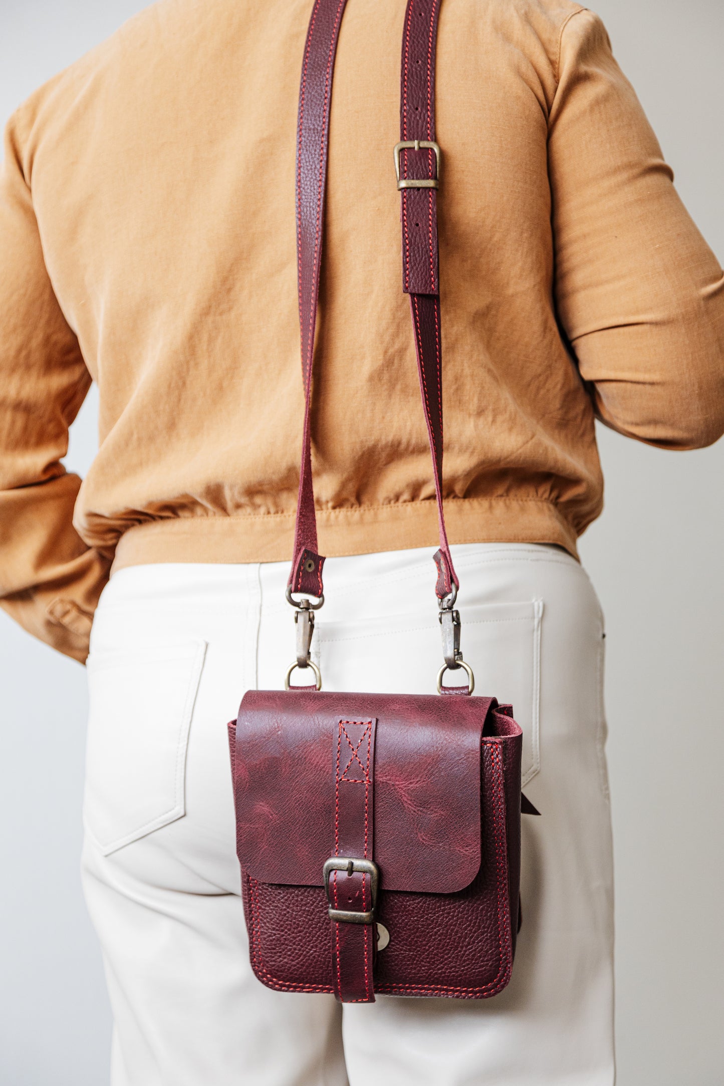 Handmade Leather Crossbody Burgundy